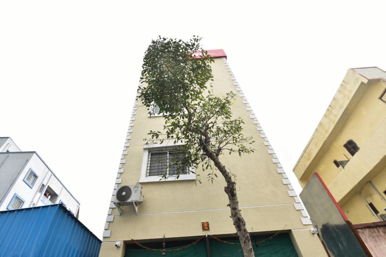 Hotel O Felicita Inn Near Seasons Mall Kharadi Exterior photo