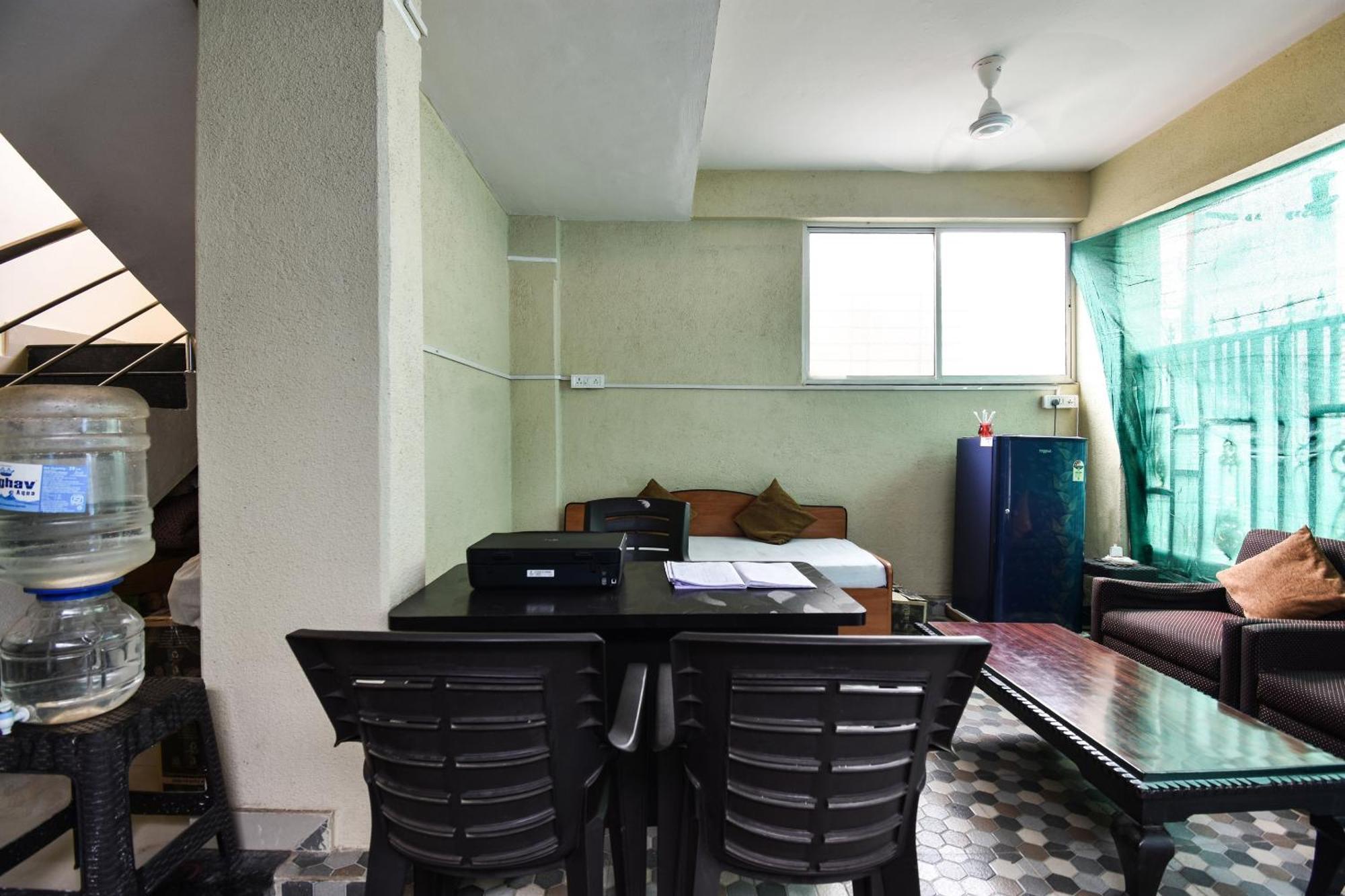 Hotel O Felicita Inn Near Seasons Mall Kharadi Exterior photo